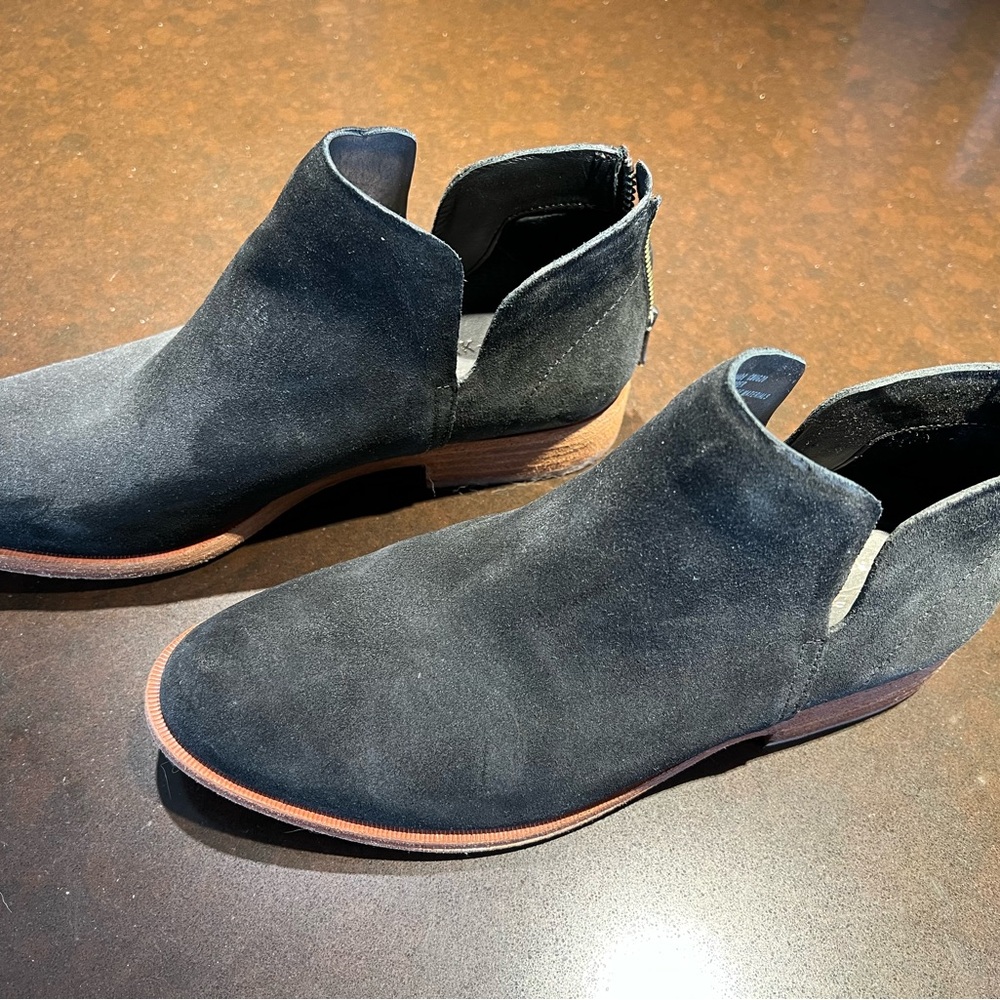 New Kork-Ease Black Ankle Booties